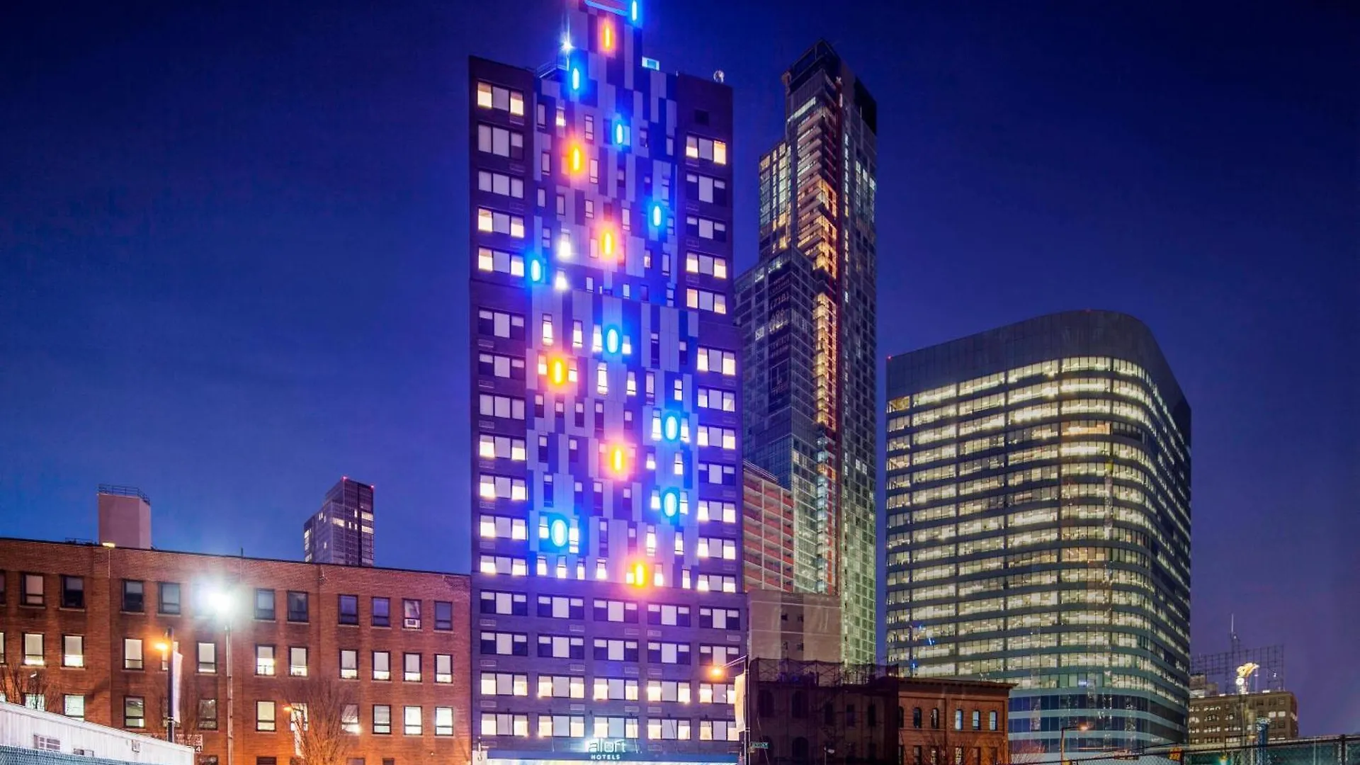 Aloft Long Island City-Manhattan View New York